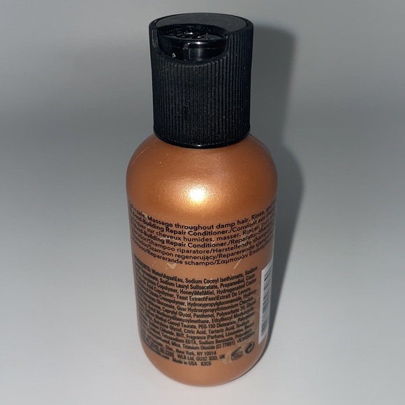 Bumble and bumble Bond Building Repair Shampoo - Picture 2 of 3